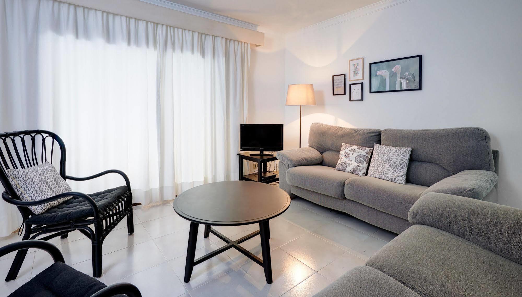 Lemar Apartments Colonia de Sant Jordi Luaran gambar